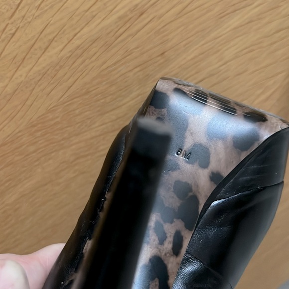 GUESS BLACK Leather Stiletto Pump - Picture 11 of 11